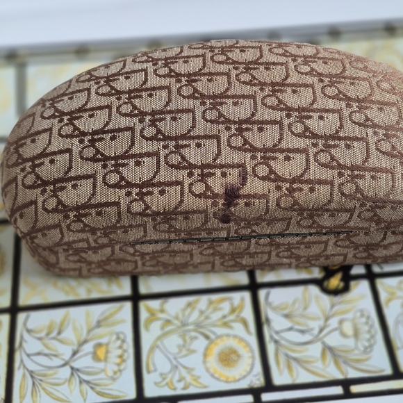 Dior Brown Monogram Sunglasses Case - Picture 4 of 8